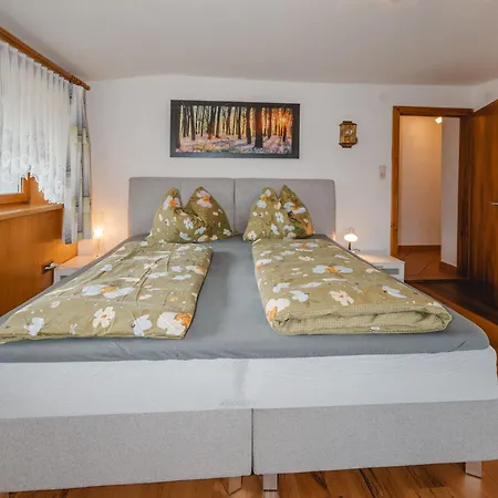 Dachstein Suedwand-2 By Interhome *
