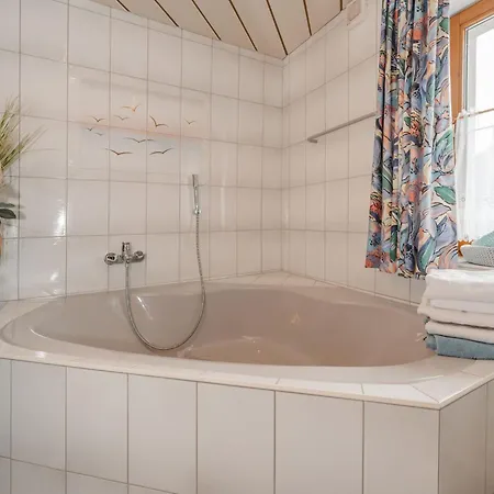 Dachstein Suedwand-2 By Interhome Appartement *