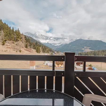 Dachstein Suedwand-2 By Interhome *