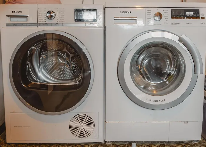 Dachstein Suedwand-2 By Interhome Daire *