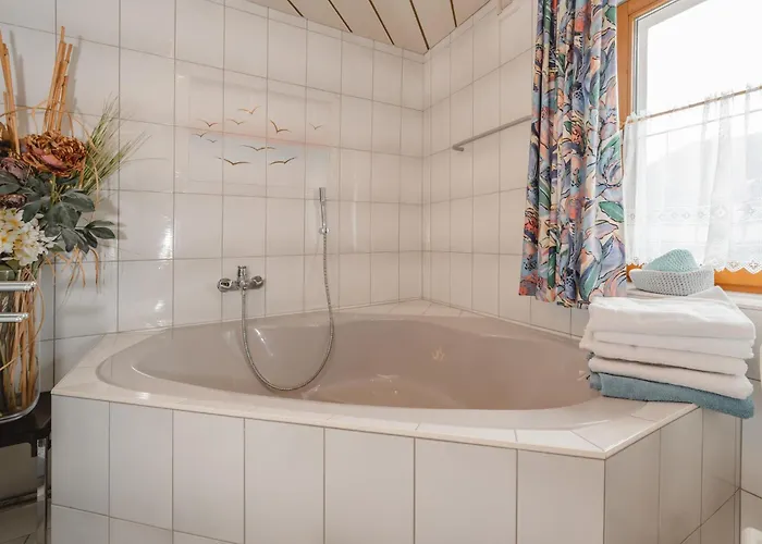 Dachstein Suedwand-2 By Interhome Apartment *